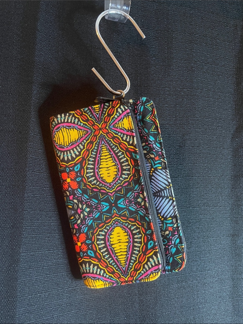 Thirty-One Colorful Pattern Cloth Wallet - Boho chic - like new! - Picture 2 of 12